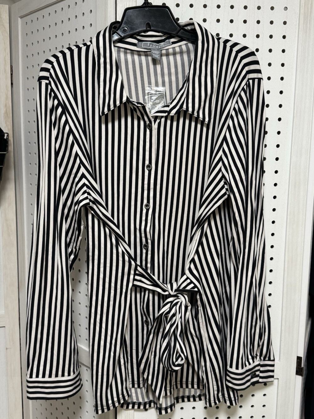 NWT Love By Design Women's Blouse Vertical Stripes - Size 1X- Nordstrom Rack